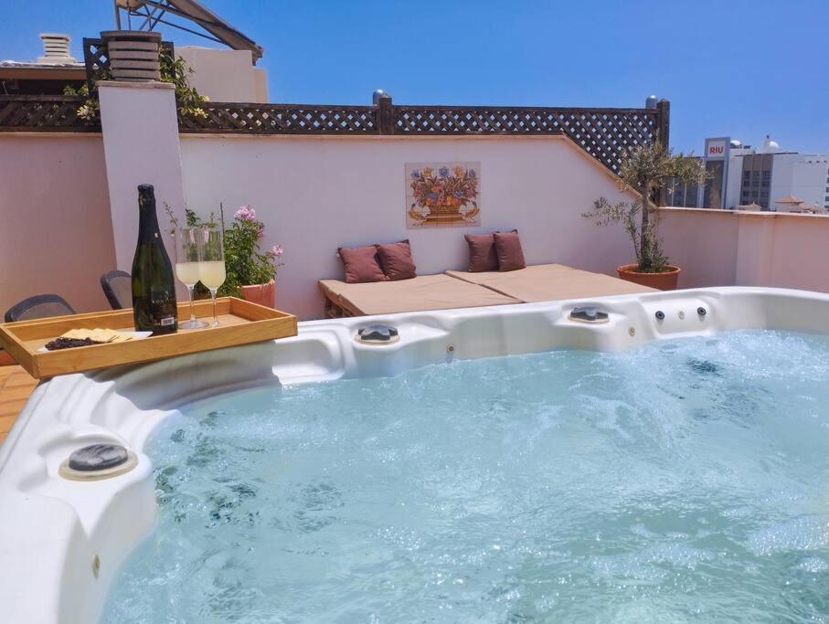 Penthouse With Jacuzzi And Spectacular Sea Views Apartment Nerja Exterior photo